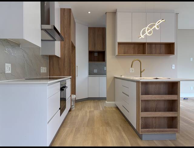 4 BEDROOM HOUSE FOR SALE IN SANDOWN
